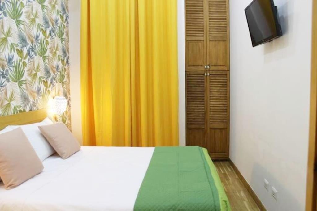 Apartamento Easy Napoli Duomo Exterior foto